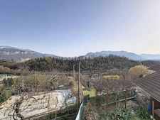 Maison au calme, vue montagnes, secteur résidentiel