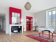 Rare : Appartement de charme avec parc arboré, vue sur la Su...