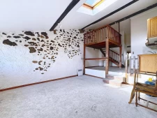 Dernier étage à Voiron centre, T2 de 52 m² exposé Sud, à rén...