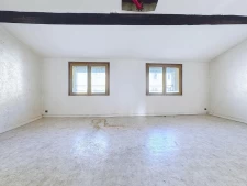 Dernier étage à Voiron centre, T2 de 52 m² exposé Sud, à rén...