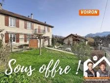 Maison économique, secteur résidentiel, au calme, vue montag...