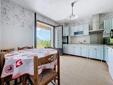 En pleine nature, villa plain-pied de 146 m², 5 chambres, au...