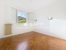 Appartement lumineux 4 pièces, 2 chambres, avec parking et c...