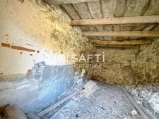 Maison dauphinoise en pierre à rénover, au calme, toiture ne...