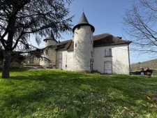 Château et son domaine _ Ensemble immobilier à fort potentie 3