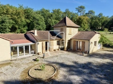 EXCLUSIVITE - MAISON DE CONSTRUCTION TRADITIONNELLE AVEC TRO 4