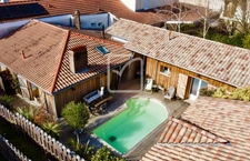 Maison avec dépendance et piscine au coeur de Gujan Mestras  1