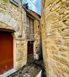 SOUS OFFRE ACCEPTEE -- Immeuble au coeur de St Cyprien en Pé 2