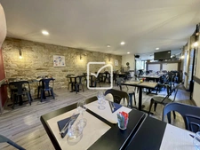 Ensemble immobilier et commercial - HOTEL RESTAURANT ET MAIS 1
