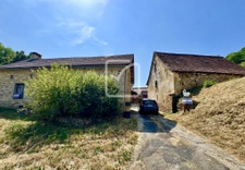 EXCLUSIVITE - A deux pas de la Dordogne, rare ensemble immob 16