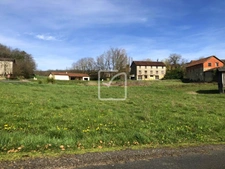 À Vendre : Terrain Constructible à Saint-Aubin-de-Nabirat 1