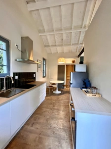 Charmante maison de ville avec dépendances et terrain  3