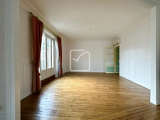Exclusif et Rare au coeur de la cité Gaillarde, Appartement  9