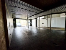 Immeuble de 116m2 + cave , pour investir à Sarlat-La-Canéda  2