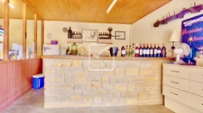 domaine viticole confidentiel au coeur de l'AOP Cahors, avec  4
