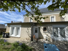 Elégante maison bourgeoise avec jardin