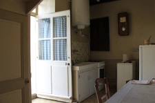 Charmante maison de village à rénover, située au coeur à Voun