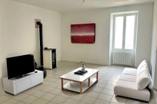 Maison de caractère dans un corps de ferme avec potentiel in