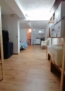 LOCAL COMMERCIAL A TRANSFORMER EN APPARTEMENT