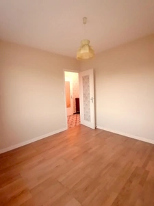 A SAISIR : MAISON SUR SOUS SOL A 10 MINUTES DU CENTRE VILLE 