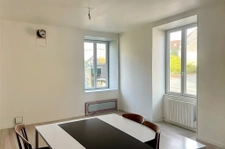 Maison de caractère dans un corps de ferme avec potentiel in