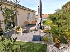 A 15 MINUTES DE POITIERS