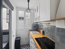 PARIS 17 - RUE PIERRE DEMOURS 7