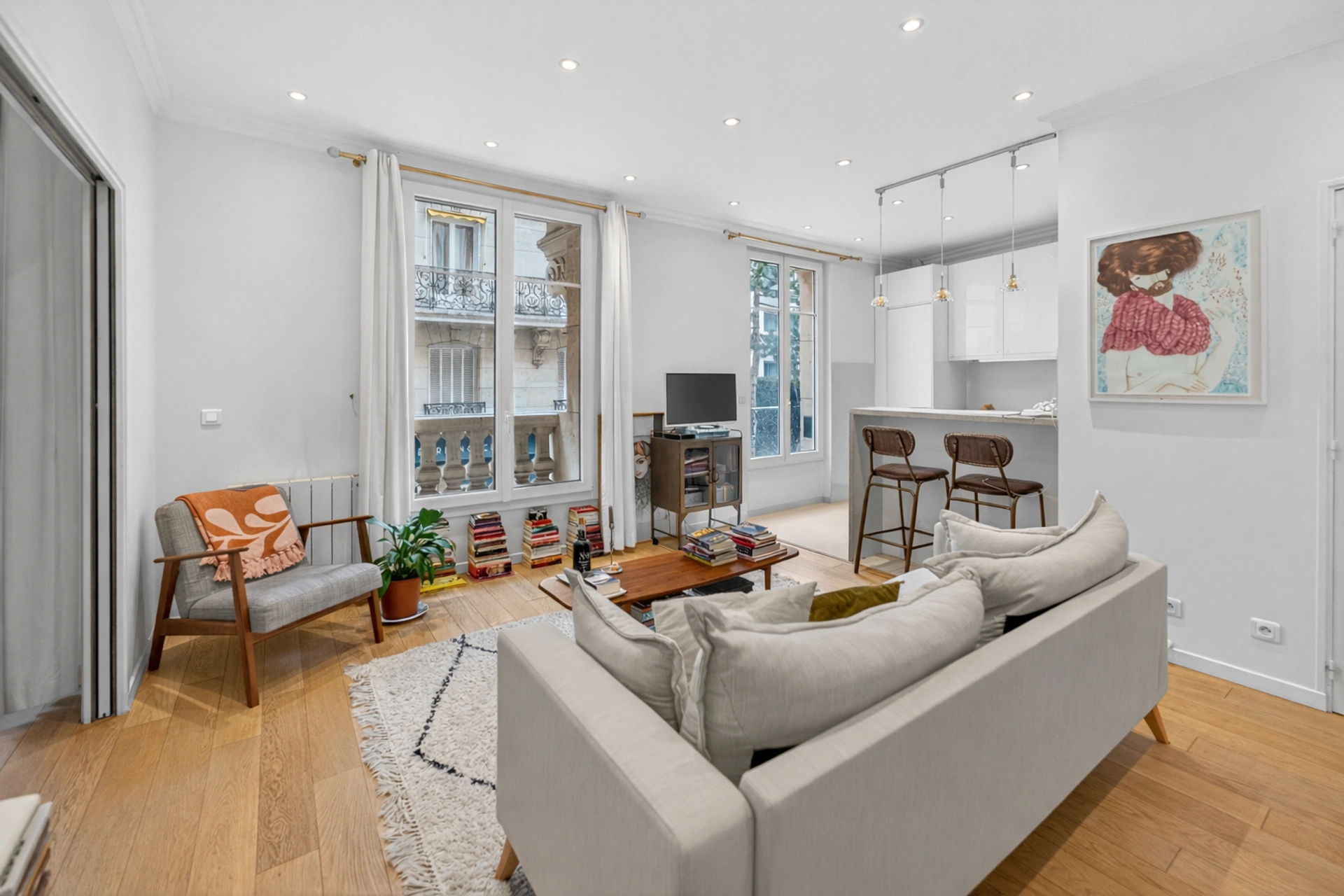 PARIS 17 - RUE DES RENAUDES 1