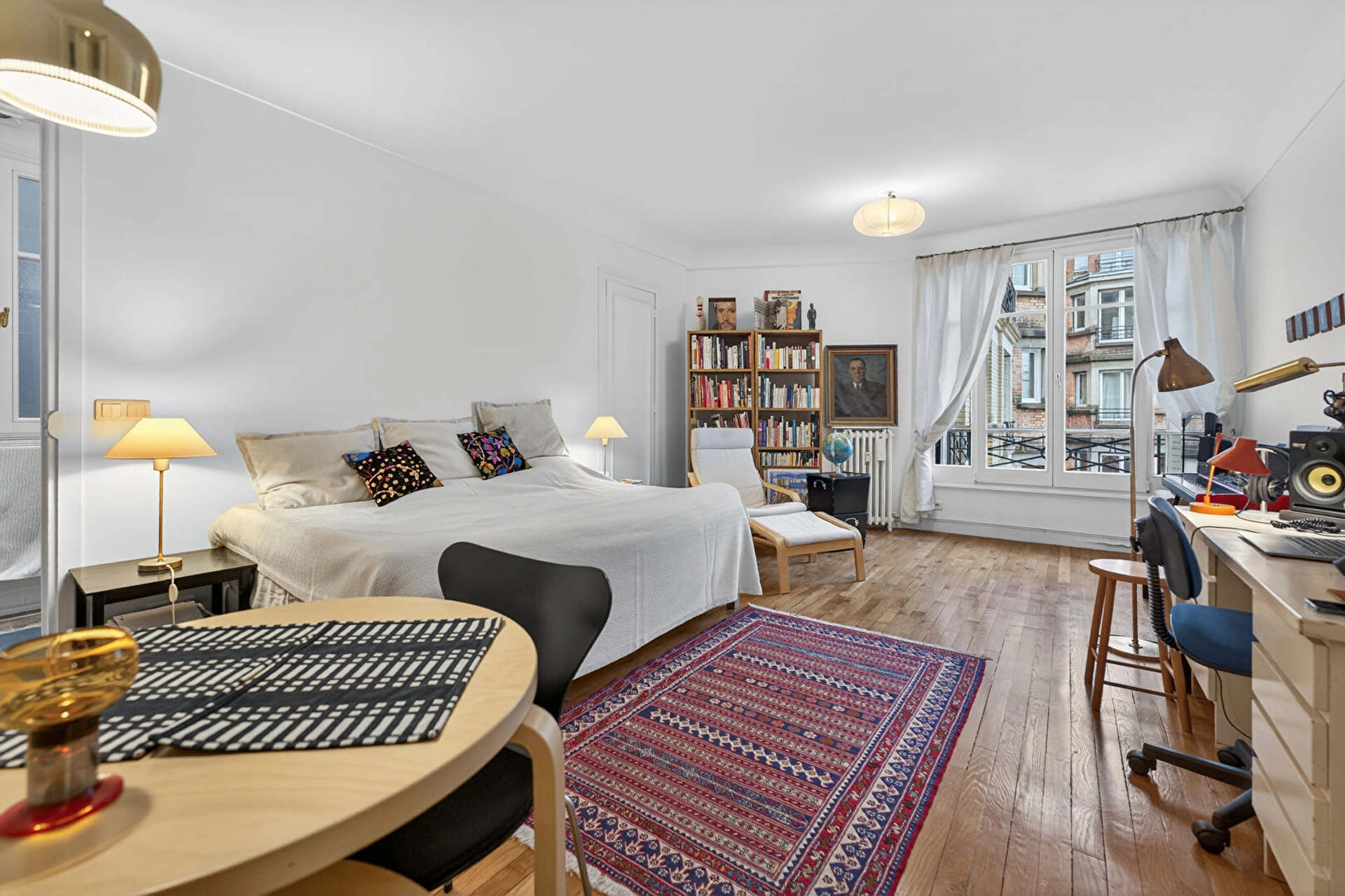 PARIS 17 - RUE DU DOBROPOL 1