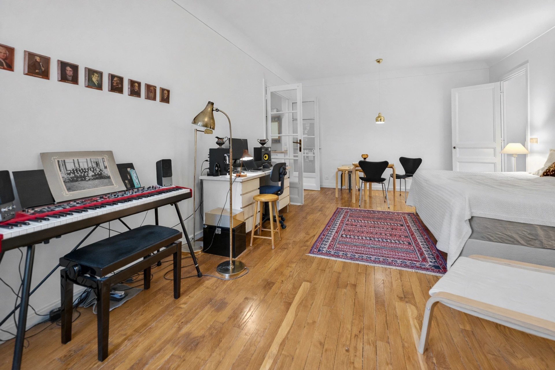 PARIS 17 - RUE DU DOBROPOL 2