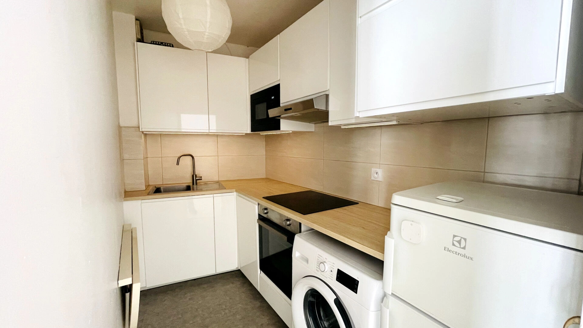 Paris 17 - 66 rue Pierre  Demours 3