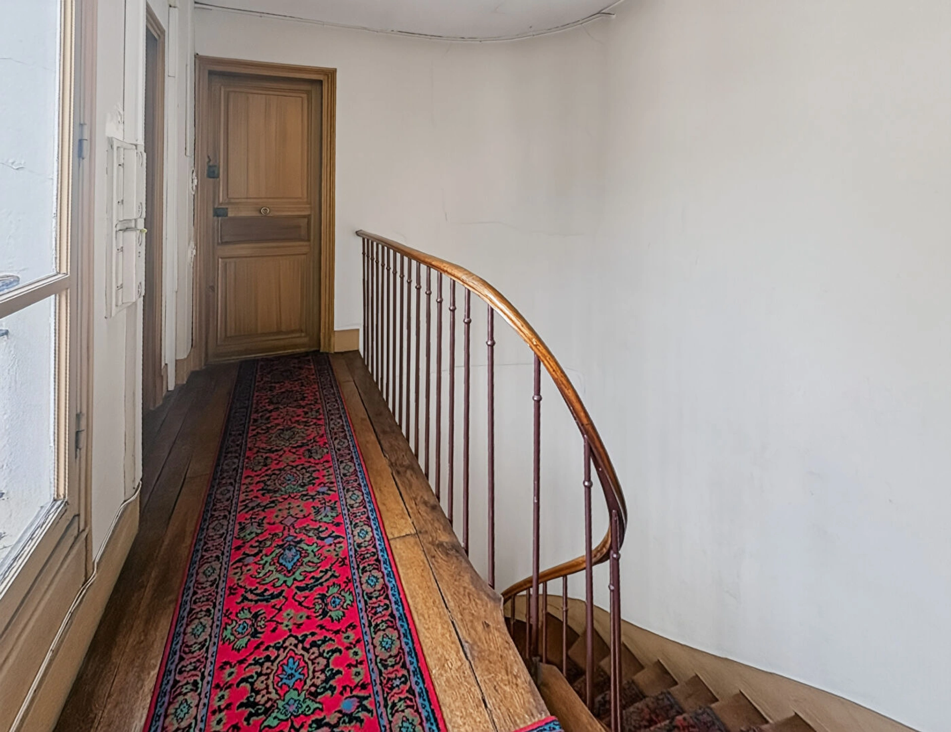 PARIS 17 - RUE PIERRE DEMOURS 10