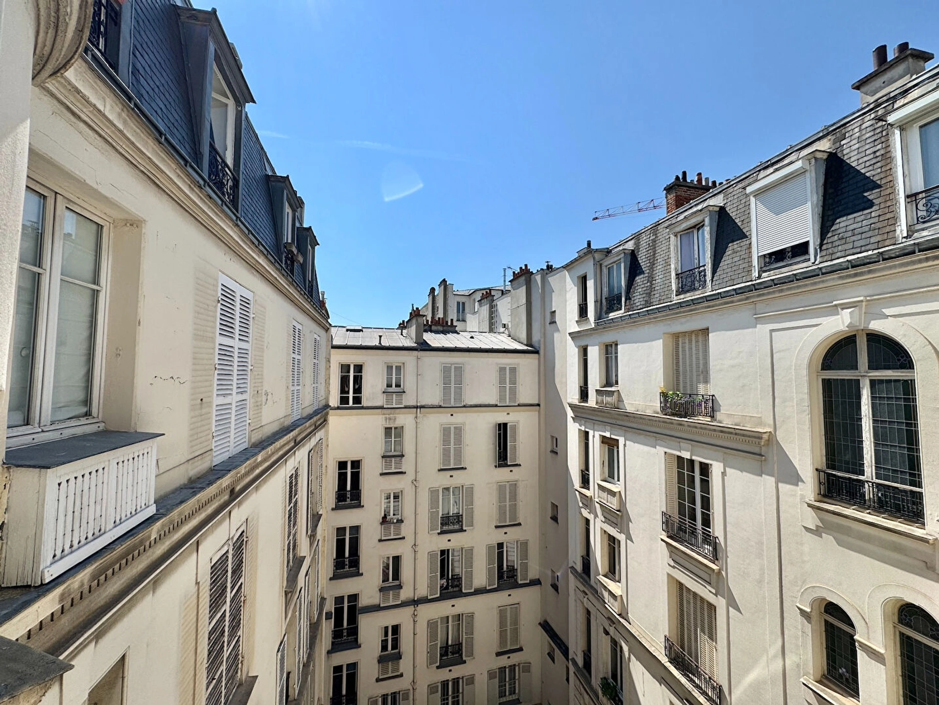 PARIS 17 - RUE DES RENAUDES 5