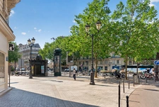 PARIS 17 - VILLIERS / LEVIS 8