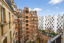 PARIS 17 - RUE DU DOBROPOL 8