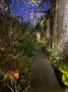 Maison de caractère avec garage et plateau aménageable en hy