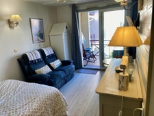 STUDIO CLASSE 3* AVEC TERRASSE ET PARKING