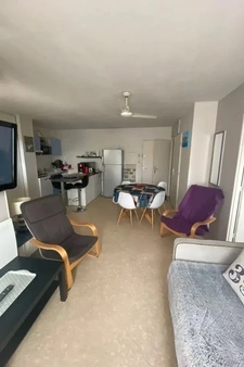 APPARTEMENT T2 AVEC TERRASSE ET PARKING AU PORT DE ROCHEFORT