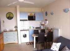 APPARTEMENT 2 PIECES AU PORT